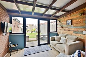 Photo 9- click for photo gallery